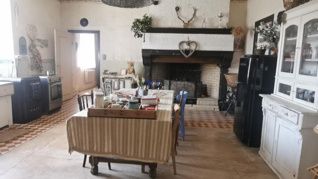 B&B A La Ferme D'Ourches Cerville Exterior photo